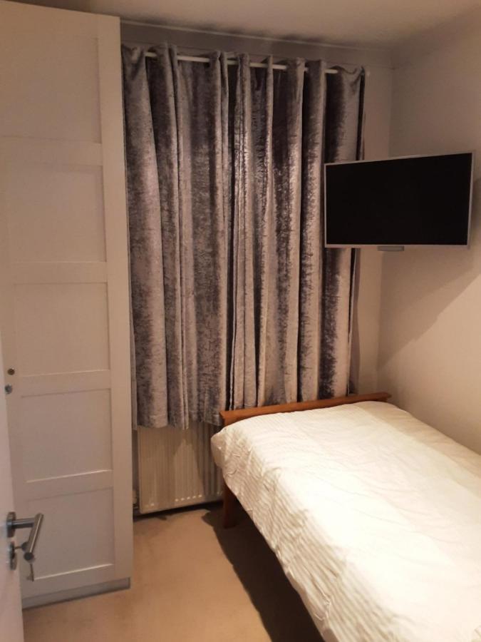 Mirandas Place * Gillingham (Kent)