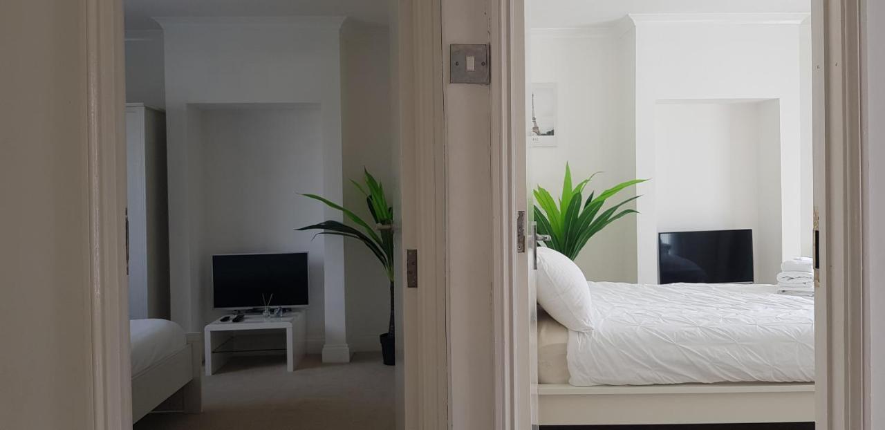 Mirandas Place Homestay Gillingham (Kent)